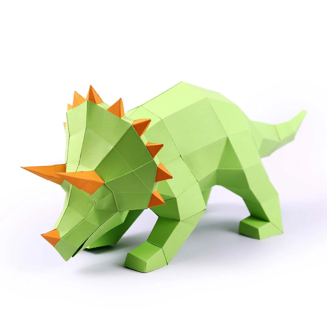 Papercraft World Triceratops 3D Lamp Model - Paper 5 Papercraft World Triceratops 3D Lamp Model - Paper - Image 3