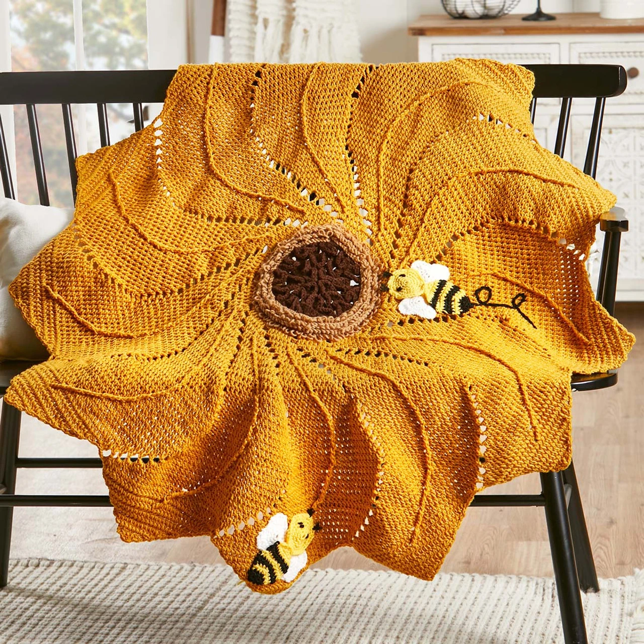 Herrschners Bee-Rilliant Sunflower Afghan Crochet Kit 3 Herrschners Bee-Rilliant Sunflower Afghan Crochet Kit