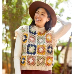 PremierĀ® Premier Granny Square Vest Crochet Kit