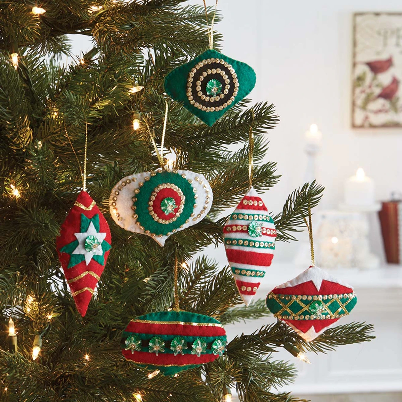 Herrschners Old Fashion Christmas Felt & Sequin Kit 3 Herrschners Old Fashion Christmas Felt & Sequin Kit