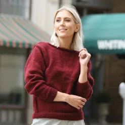 Dame Pullover Sweater Knit Yarn Kit