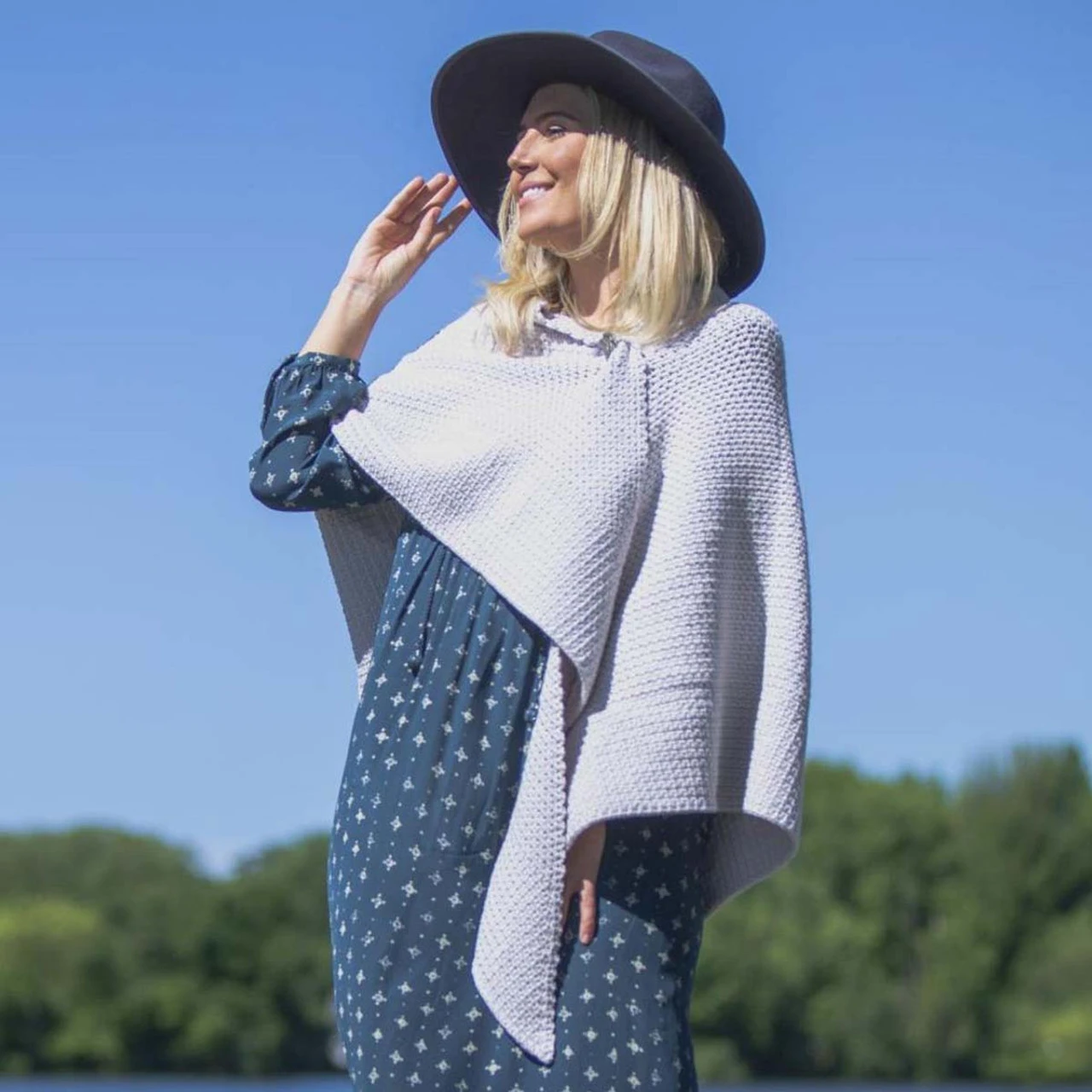 Willow Yarns Simplistic Beauty Shawl Crochet Yarn Kit 4 Willow Yarns Simplistic Beauty Shawl Crochet Yarn Kit - Image 2