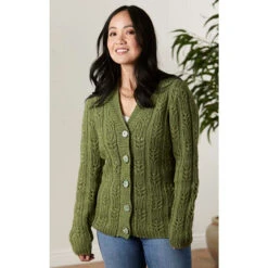 Tsavorite Cardigan Knit Yarn Kit